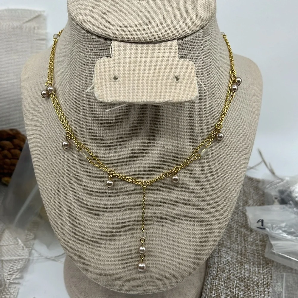 🌟 Elegant Gold-Tone Napier-Inspired Drape Necklace with Pearl Accents - Picture 3 of 14